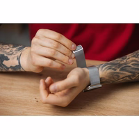 FORCELL F-DESIGN FA03 magnētiskā nerūsējošā tērauda siksniņa APPLE Watch 38 / 40 / 41 mm zila