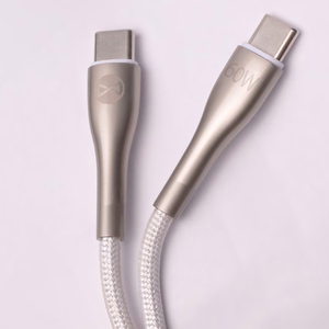 Forever Sleek kabelis USB-C - USB-C 1,0 m 60W balts