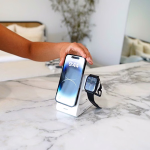 STM ChargeTree MAG pārnēsājama 3 vienā bezvadu uzlādes stacija iPhone, Apple Watch un AirPods ierīcēm, saderīga ar MagSafe, balta