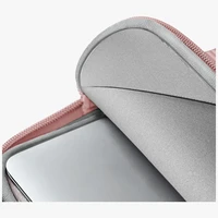 Uniq Cyprus Ridge Edition ūdensizturīgs neoprēna 14" klēpjdatora apvalks - rozā