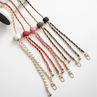 Ķēdīte / aukla ar turētāju GLAMOUR der visiem modeļiem, maksimālais platums 80 mm – brūna