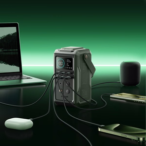 Portatīvais lādētājs Joyroom JR-PBF10 75000mAh 100W 3x USB-C 3x USB-A ar salokāmo lukturīti un rokturi (zaļš)