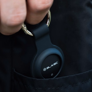 Melns Blavec BTG-02 Bluetooth priekšmetu izsekotājs ar atslēgu gredzenu Apple un Android ierīcēm (BTBTG02-B)