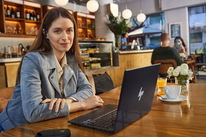 HP Poly Voyager Legend 30 austiņas