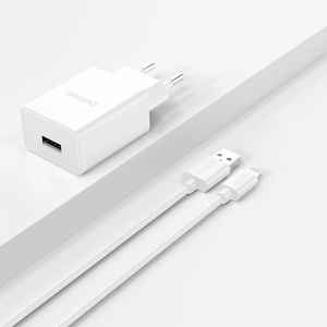 Dudao A4EU USB-A 2.1A sienas lādētājs - balts + USB-A - Lightning kabelis
