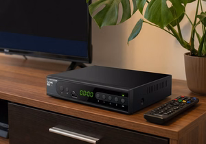 Esperanza EV106P – DVB-T2 H.265/HEVC digitālās virszemes televīzijas uztvērējs, melns
