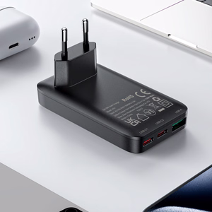 Acefast A100 65W GaN 2 USB-C + USB-A īpaši plāns lādētājs - melns