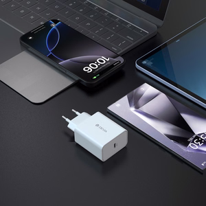 Devia Rocket PD sienas lādētājs, 45 W, 1 × USB-C, balts