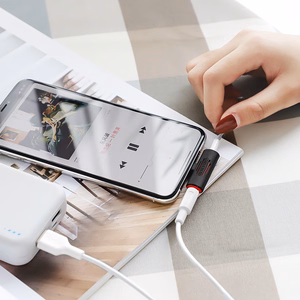 Borofone adapteris BV7 Audio - Lightning uz Lightning + 3,5 mm ligzda - balts