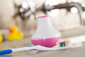 Quirky Bobble Brush toothbrush holder, blue