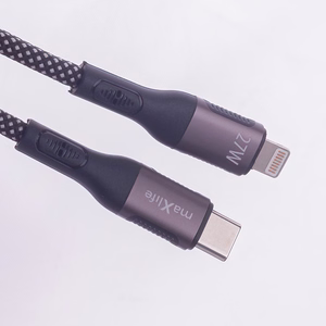 Maxlife MXUC-11 magnētiskais kabelis USB-C - Lightning 1,0 m 27W melns neilons