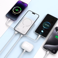 Tech-Protect LifeMag PB31 portatīvais lādētājs ar MagSafe 10000mAh 15W USB-C / USB-A / iebūvētu USB-C / Lightning kabeļiem - balta