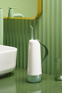 Oclean W10 mutes dobuma irigators, zaļš, 2 uzgaļi