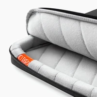 Tech-Protect Defender soma 15–16 portatīvajam datoram – melna un oranža