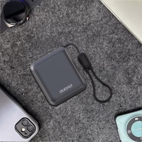 Dudao K22+ Īpaši kompakts portatīvais lādētājs 10000mAh 22.5W USB-C ar piekariņu/kabeli - pelēka