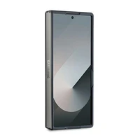 DKNY Atkārtota raksta apakšējās svītras apvalks Samsung Galaxy Z Fold 6 - brūns