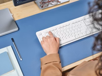 Trust Ody II bezvadu komplekts (tastatūra + pele) balts US