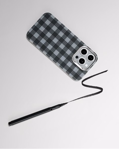 Benks magnētiskais Armor Vichy Kevlar apvalks (RF66) iPhone 16 Pro Max sarkans