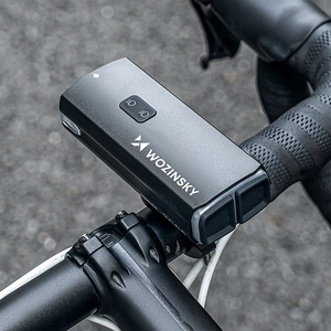 Wozinsky priekšējais velosipēda lukturis ar USB-C kabeli, 3000 lm – melns