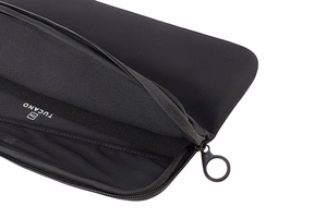 Tucano Top Second Skin klēpjdatora aizsargmaciņš MacBook Pro 14” (M5 / M4 / M3 / M2 / M1, 2026–2021), melns