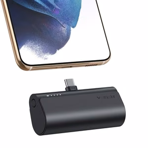 Внешний аккумулятор Veger PlugOn (W0556/V0556) PD QC3.0 3A 20W 5000 mAh со встроенным коннектором Type C чёрный