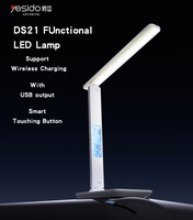 Yesido galda lampa DS20 induktīva ar LCD displeju balta