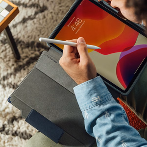 STM Dux Plus - izturīgs maciņš priekš iPad 11" (2025) / 10.9" (2022) MIL-STD-810G ar Apple Pencil turētāju (melns) EDU/COM versija