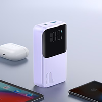 Joyroom JR-PBC06 mini portatīvais lādētājs ar iebūvētiem USB-C / Lightning kabeļiem 30W 10000mAh - violeta
