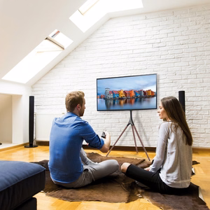 Techly ICA-TR18SAM televizora turētājs 165,1 cm (65"), riekstkoka krāsā