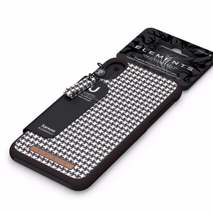 Nordic Elements Saeson Idun Pattern 2 vāciņš ierīcei iPhone XR, tumši brūns