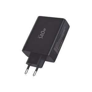 Tech-Protect NC140W-GAN 4 portu 140 W sienas lādētājs - melns