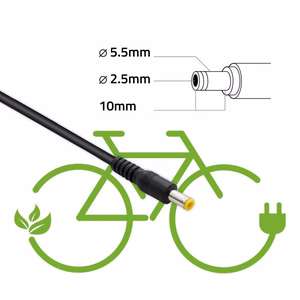 Qoltec 50761 – elektriskā velosipēda akumulatora lādētājs, 36 V / 42 V, 2 A, 5.5×2.5 mm savienotājs