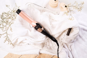 Adler AD 2118 – ceramic curling iron, 32 mm, up to 200 °C, 56 W, black/pink