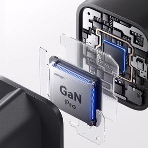 Joyroom JR-TO1 GaN 45W USB-C Lightning USB-A sienas lādētājs melns