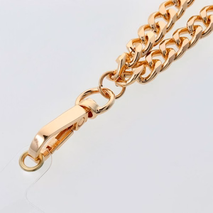 CHAIN #81 Telefonu kakla siksna ar piekari / garums 80 cm (cilpā 40 cm) / uz kakla - zeltaina