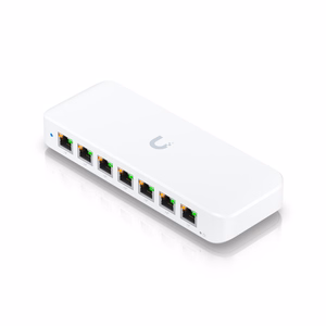 Ubiquiti USW-Ultra komutators