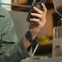 UNIQ Vista universal telefona siksniņa 2in1 gaiši bordo