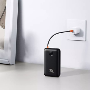 Veger K2 (W2068) 20000 mAh powerbank 35W PD QC3.0 ar iebūvētiem USB-C un Lightning kabeļiem, melns