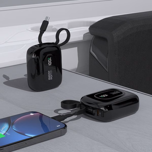 Dudao K32 22.5W 10000mAh portatīvais lādētājs ar iebūvētu USB-C / Lightning kabeli - melna