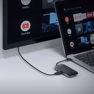 AUKEY CB-C71 saskarnes sadalītājs 5000 Mbit/s melns