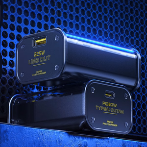 WEKOME WP-333 Vanguard Series ārējais akumulators, 10000 mAh, PD 20 W + QC 22,5 W, melns un caurspīdīgs