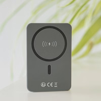 Forever bezvadu barošanas banka MATB-200 20W PD 5000 mAh magnētiska melna