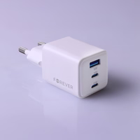 Forever TC-08-65ACC GaN PD QC lādētājs 2x USB-C 1x USB 65W balts