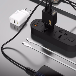 Dudao A27TCEU PD 30W GaN USB-A USB-C Wall Lādētājs with USB-C Kabelis - Melns