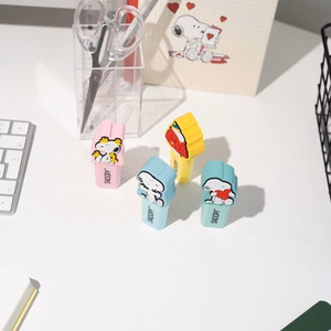 Snoopy – 4 krāsu marķieru komplekts ar 3D dekoru
