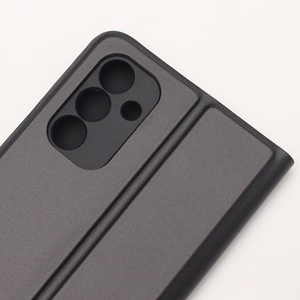 Viedais Soft maciņš for iPhone 16e / 17e melns
