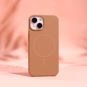Silicone Thin Mag case for iPhone 16 Pro 6,3" caramel