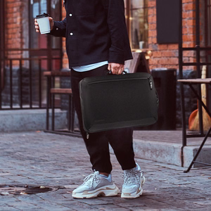 Wozinsky Premium 15,6'' klēpjdatora mugursoma / soma ar siksnu - melna