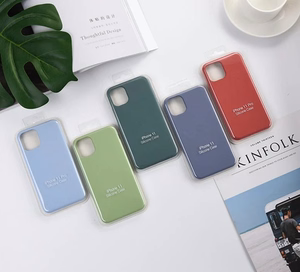 Mag Silicone Case Apple iPhone 15 Pro red