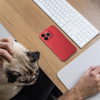 SILICONE MAG APVALKS saderīgs ar MagSafe IPHONE 17 Air sarkana